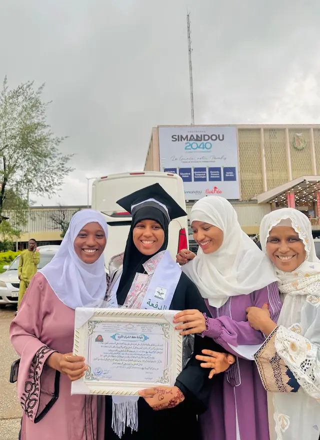 Alhamdoulilah 🩷Félicitations sœurette 🩸  Nb :Ma photocopie 🥰