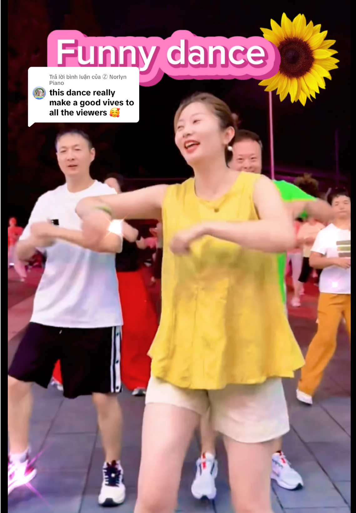 Trả lời @Ⓩ Norlyn Piano Thank you very much 💋💋💋#funnydance #happydance #viraltiktok #trendingvideo #funny #foryourpage #dance 