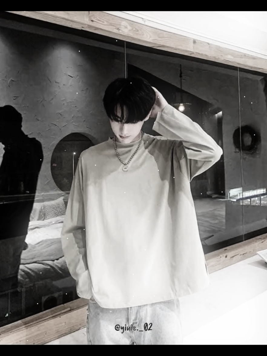 bth ảnh tẻn tẻn vậy thôi chứ thật ra ảnh ck em Du á😞💓 | id:? #ziyu #tianxuning #bl #xh 