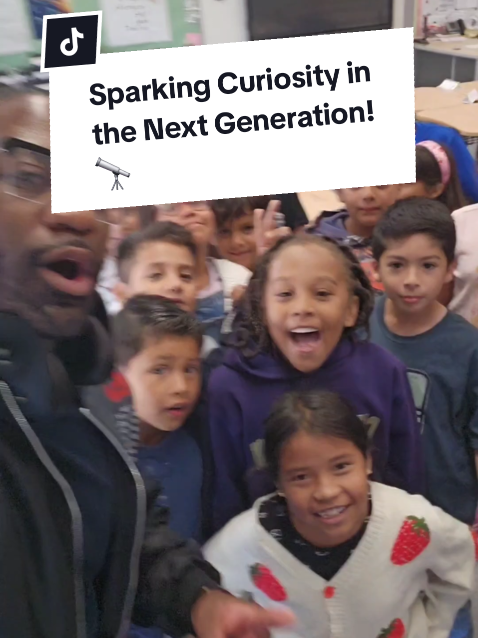 There's truly no better feeling than seeing that spark of curiosity flare up, or than uninhibited joy shine thru for the first time while learning. I had an incredible time working with a team of other scientists to inspire students for a week at the first ever Oxnard Space Summer Camp. A clear reminder of who can be impacted by this work in #STEM 🙌 #Space #summercamp #kidscamp #education #youthempowerment #Educators 