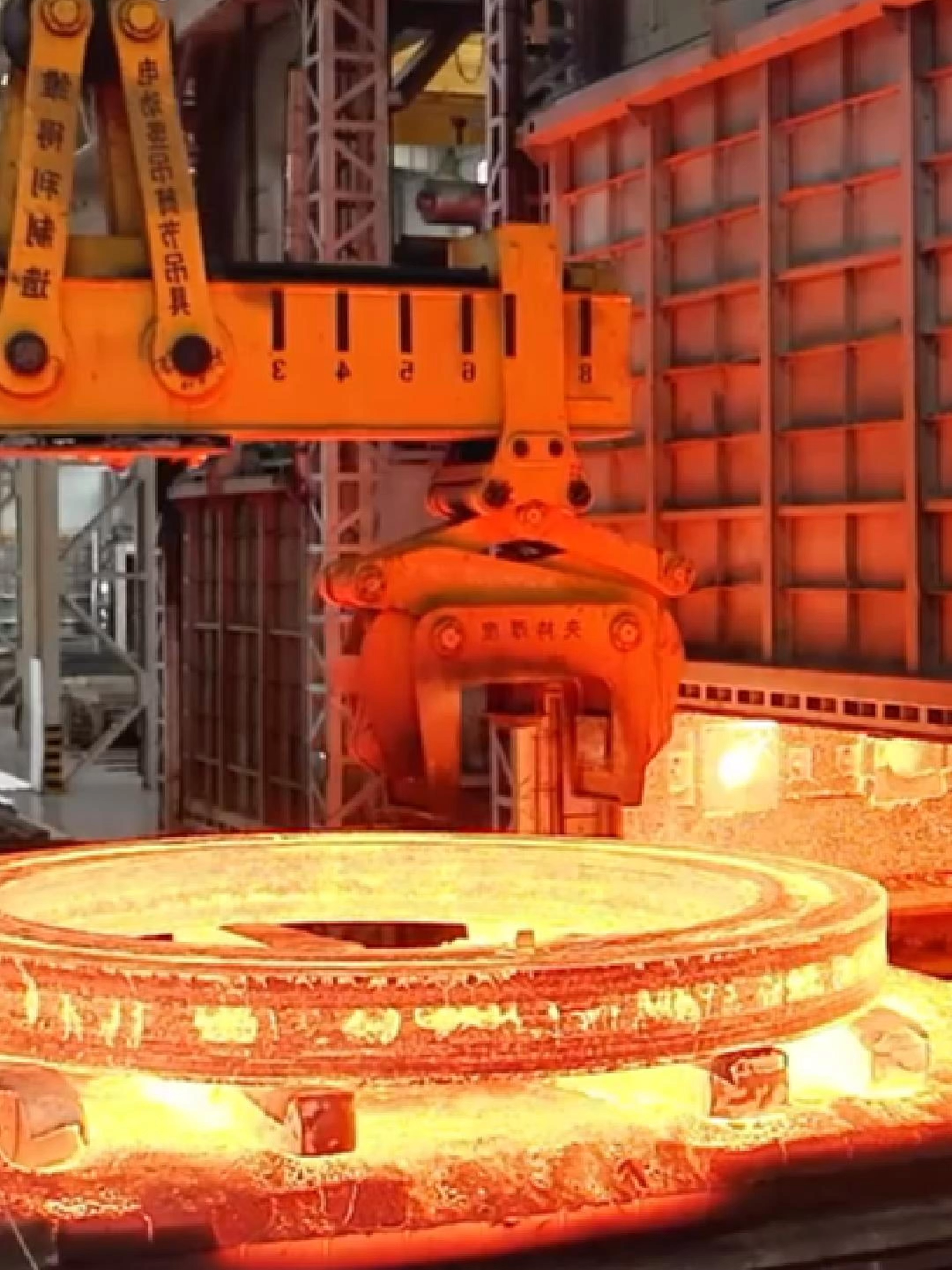 How to manufacture super large bracket load-bearing rings for nuclear power plants #manufacturing #factory #process #worker #forging