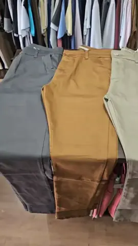 👖🔥 Estilo, conforto e preço baixo! Calça SARJA Masculina com LYCRA  ✅ 8 cores disponíveis ✅ Modelagem skinny slim ✅ FRETE GRÁTIS até sua casa Corre e garante a sua antes que acabe! 🛒 #CalçaMasculina #LookMasculino #ModaBarata #Promoção #TikTokShop 