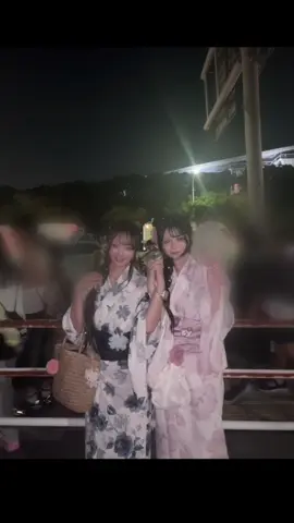 れいちゃんと浴衣で今年初花火見てきた♡💕💕無料席でも綺麗に見れて大満足⸝ ⸝⸝> ·̫ <⸝⸝ᐡ❤︎#jk #浴衣 #ljk #fyp #花火 #07 フラッシュだと眉毛消えるの勘弁して、、笑
