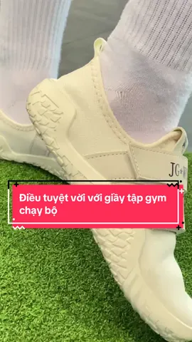 Giầy tập gym chạy bộ  @Thủy xấu nhưng thích cái đẹp #thuynhadep #xuhuong #tiktok #giaytapgym 