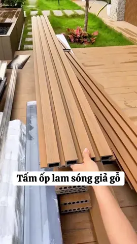 Tấm ốp lam sóng giả gỗ, tấm nhựa lam sóng #tamoplamsong #lamsongnhua #tamoptuong #cảitạolạinhàcũ #decornhadep 