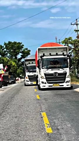 Wihhh koq ganteng x 😍 @Hammi247 @DC_PINGGIRAN @Bobby satria @ARQAN_TRUCK @Arqan @ZIGGY #godblessu