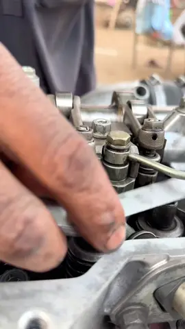 Engine valve adjustment ⚙️#mechanical #TikTok #tapped #engine #viral_videos #fypシ 
