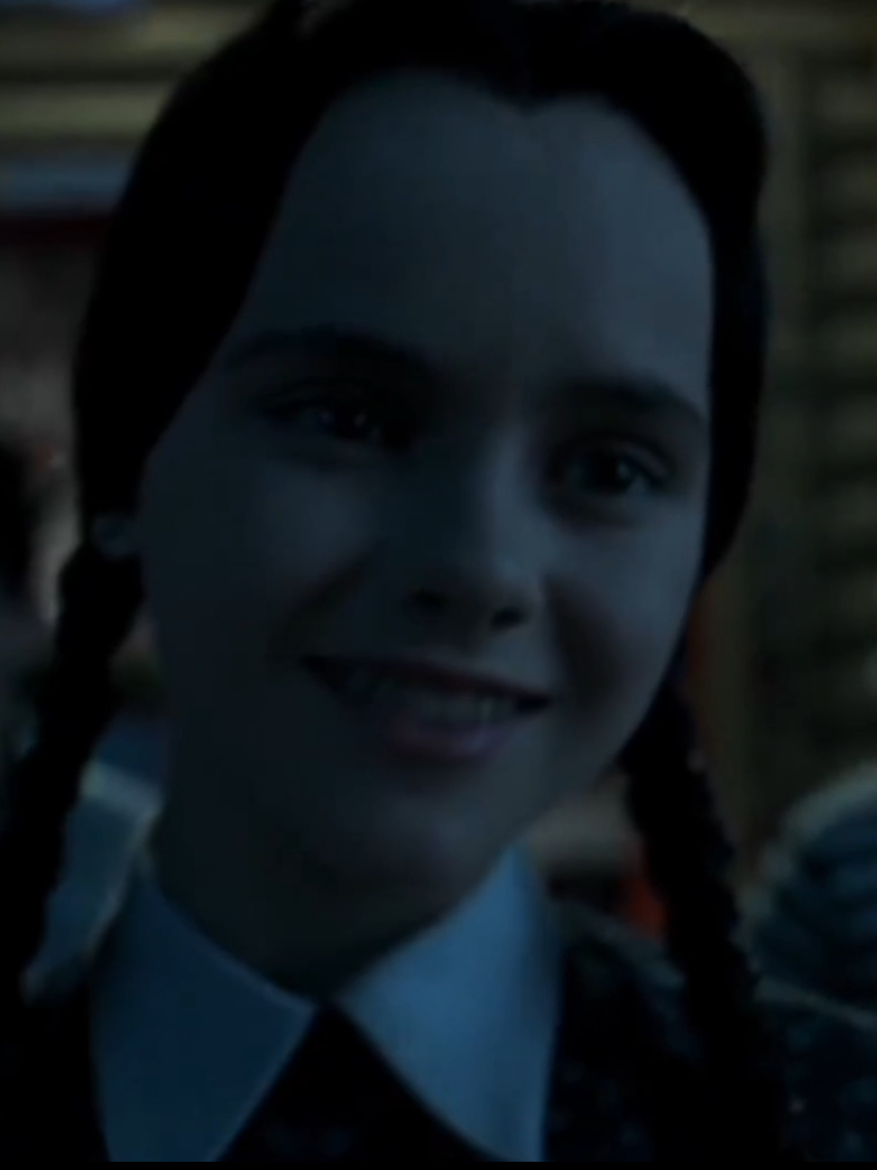 y’all please assist this poor soul #wednesdayaddams #viral #humor #funny #wednesday #addamsfamily 