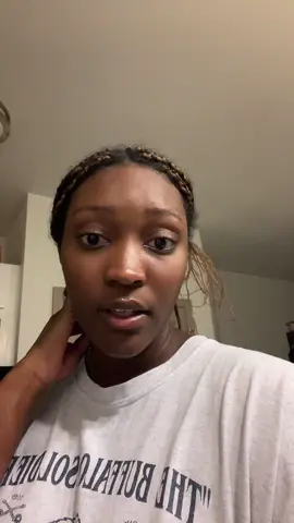 the universe is telling you to eat some rice and sit down love, you’re going to be just fine #storytime #retrograde #mercuryretrograde #boyfriend #earrings  @jordxn.simone 