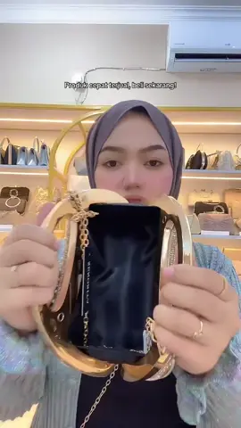 #promoseruweekend #gajiansale #taspestakekinian #taspestawanita #taspestamurahbanget #taspestaimport #taspestamurahbanget #taspestakondangan 