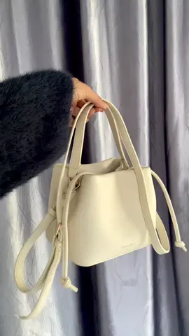 Tas cantik elegan🥰  #tas#coraldaisy #tascantik #tasmurah 