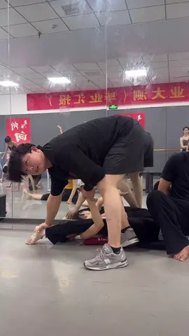 Daily Training for Dance Students#fyp #dance #flexibility #usa_tiktok #usa #trending #funny