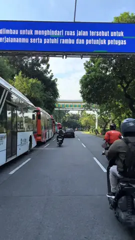Ambil free (gratis) siapa tau bisa sedikit bermanfaat🙌 Footage In Jakarta Jakarta dan sekitarnya #fyp #view #jakarta #siang #malam #stasiun #Threads #video #hd #freefootage