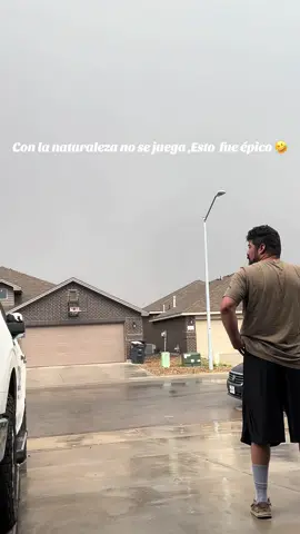 Por andar de chistocitos 🥺😂😂😂😂#rain 🌧️ #foryou #fyp #tiktok 