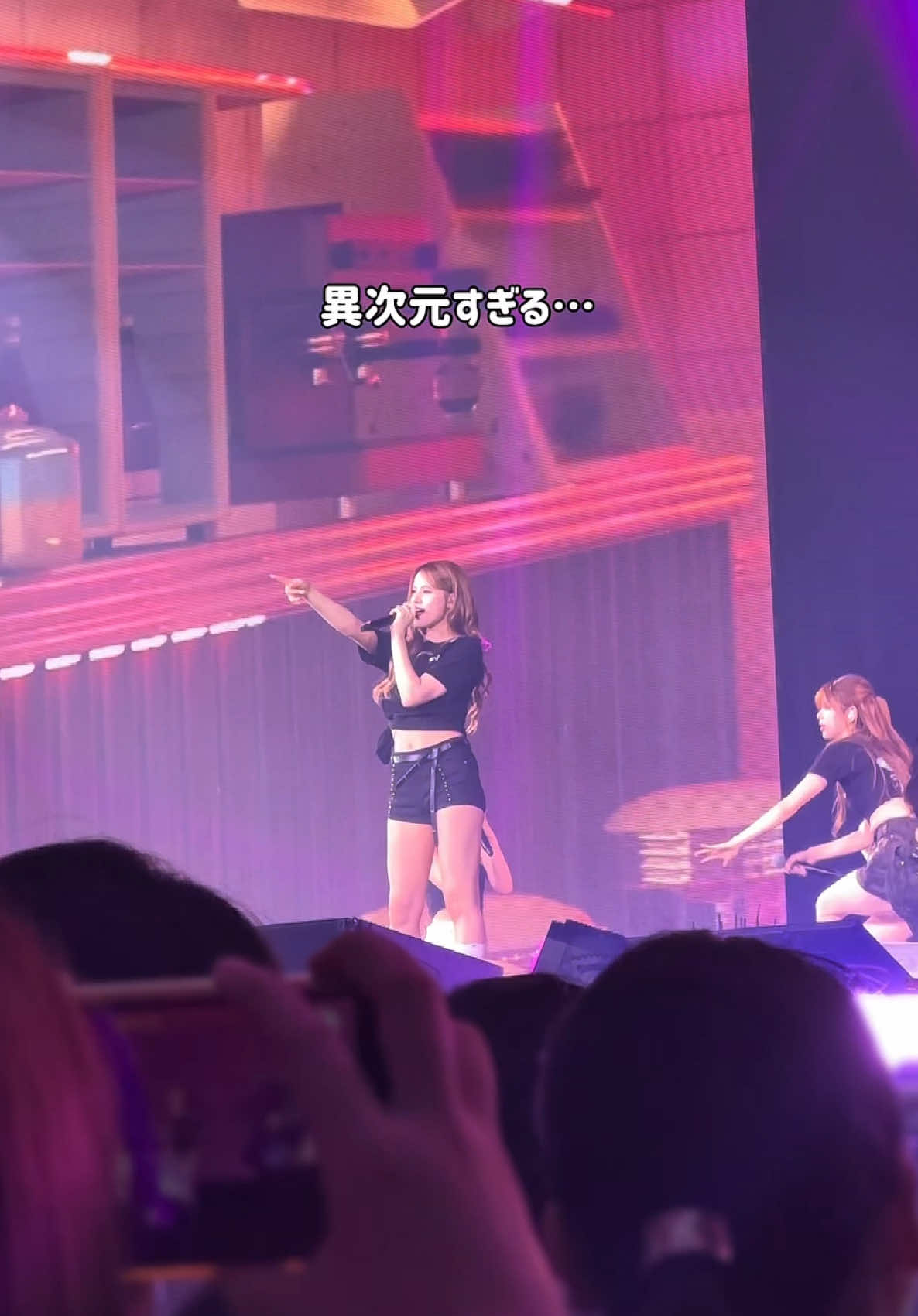 【ですよね？】WithU(NiziUのファン)は全員Love & Likeのこのパート好き説。あってますよね…？ #NiziU #NINA #ライブ #海外公演 @NiziU 