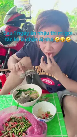 Mì gói tắc kè #tamhuynh #xuhuong #traitackephuchau 