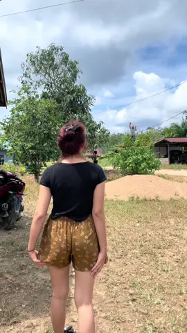 Kiwwww😭#sintangkalimantanbarat #cewekdayak #fypdongggggggg #promoseruweekend #masukberandafypシ #berandatiktok 