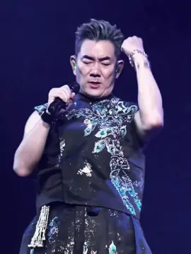 有今生 今生做兄弟，没来世 来世在想你！ #任贤齐#兄弟#任贤齐演唱会#任贤齐昆明演唱会 
