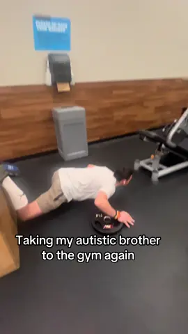 I love my gym buddy #tyson #soecialneeds #funny #gym #brother #hilarious #specialneeds