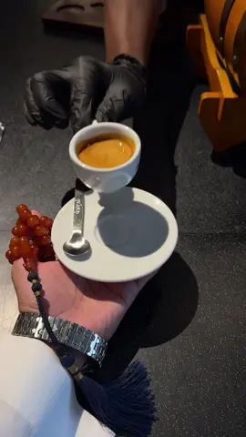 قهوة الصباح المُفضلة دائمًا 🤎✨☕️🕯️🌿🌸