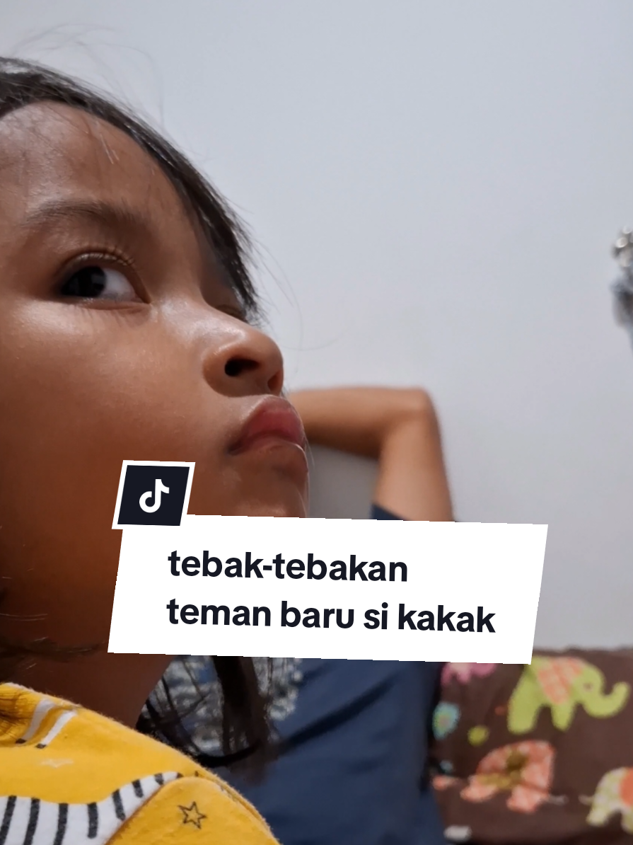 ditanya diem aja, ditebak dia tersinggung haha 😆