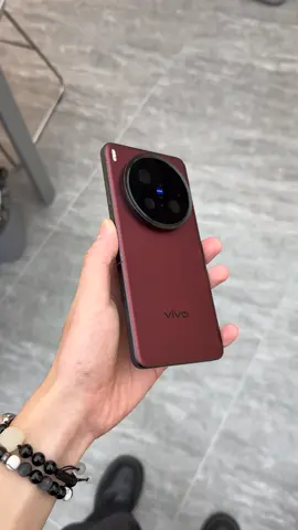 Vivo X200 Ultra #vivo #vivox200ultra #smartphone #Tech #xuhuong 