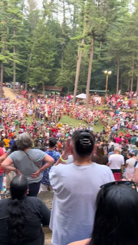 It’s a beautiful experience every time I get to go to pow wows, so many different tribes coming together to share laughs, music, dancing, food and just celebrate this way of life. My heart is filled. 