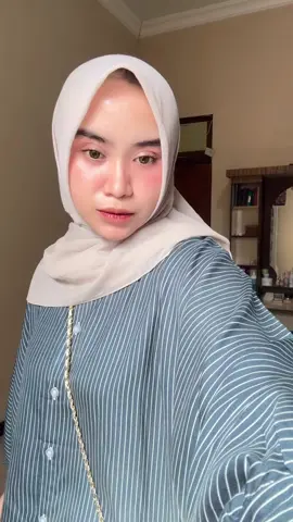 #spilloutfit #onesetmurah #onesetcantik #outfithijab 