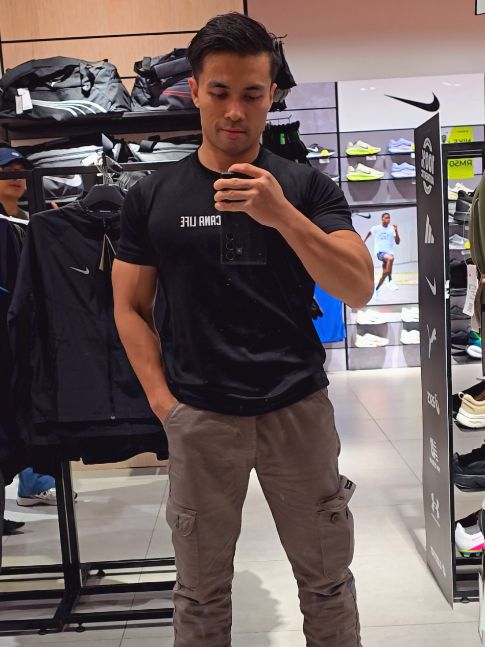 Cargo Pant mereciks lawa.  High Durability Material Cotton Stretchable Sesuai sangat untuk casual/kerja #maskulin #photooftheday #cargopants #seluarcargo #fyp #fyppppppppppppppppppppppp #mensfashion 