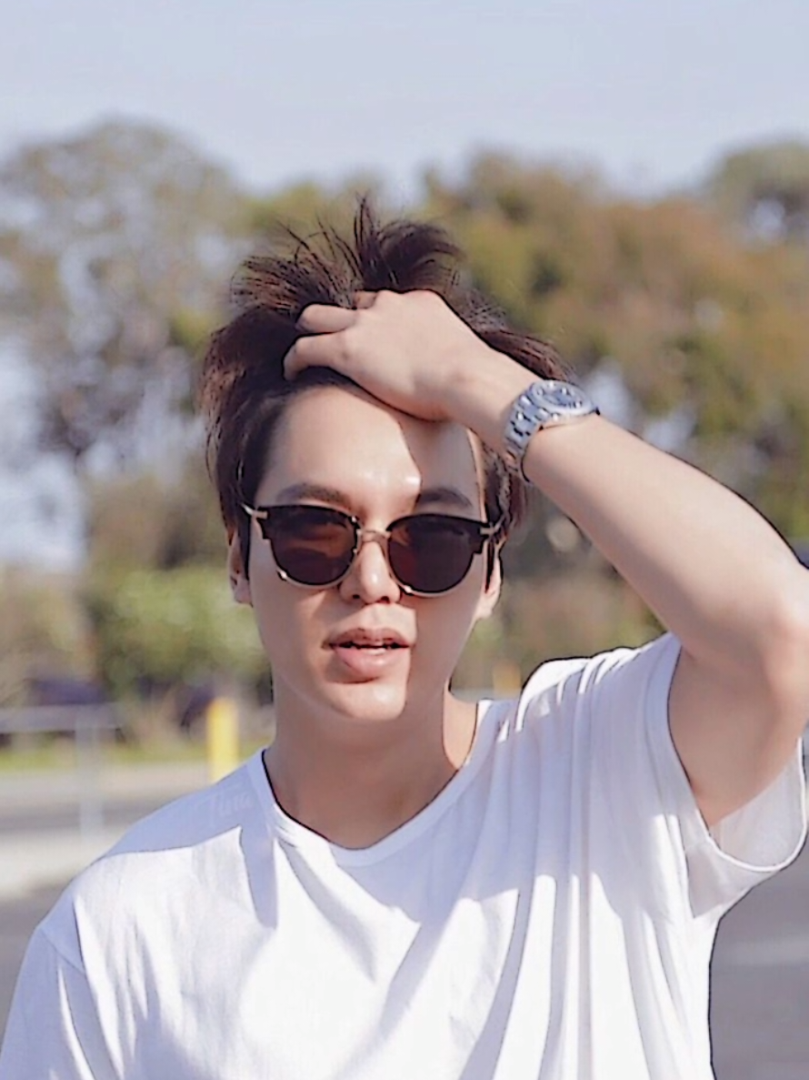 back to ayang😋#CapCut #leeminho #leeminho#jj 