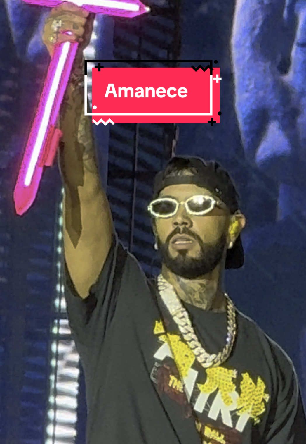 Anuel sale tan tarde que canta amanece cuando el concierto empezaba en la noche, ijodeperra #anuelaa #anuel #viraltiktok #rhlm #mexico #fyp #bebesita 