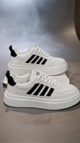 Giày sneaker nam LAKINTA giày nam đơn giản đế bằng#sneakers #giaydep #giaynam #giaythethao #giày #xh #xuhuong 