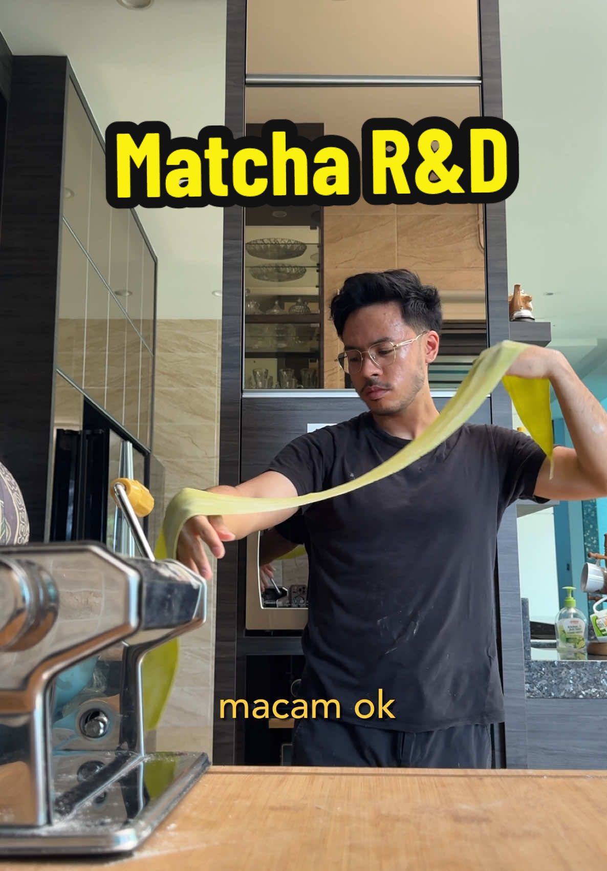 Matcha R&D 🍵 @Niko Neko Matcha  Peminat2 matcha pls jgn marah 😔   #fyp #matcha #MakanLokal #tiktokmasak 