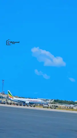 Take off #ethiopia #airline ✈️#fypシ゚ #fyypppppppppp #foryou #viral #foryoupage #frypgシ #adenadeinternationalairport #ethiopian_tik_tok🇪🇹🇪🇹🇪🇹🇪🇹 #fyp #fypp 