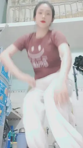 Ta nói nó chống mặt quá tr🤣🤣
