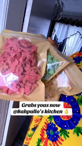 Gambian snacks so delicious 😋 all available now #bahpulloskitchen #forypupage #gambianfood #cooking #gambianfood #gambian_tiktok🇬🇲🇬🇲 @Bahpullo 🇬🇲 🇬🇧 