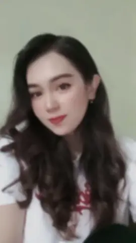 Di bilang Mak Mak emng iya tp ya gk kalah sm yg lbih muda🤪#fypp #firal #jangkauanluas #indonesia 