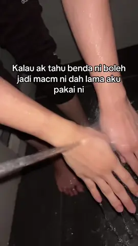 Berbelang terus kulit adik aku ,btw siapa nampak nia live malam ni atau hari seterusnya masuk live nia . Nia ajar cara pakai #bodybleaching #bodymilkbleaching #duakalilebihbaik #fyp #caranakpakaibleaching