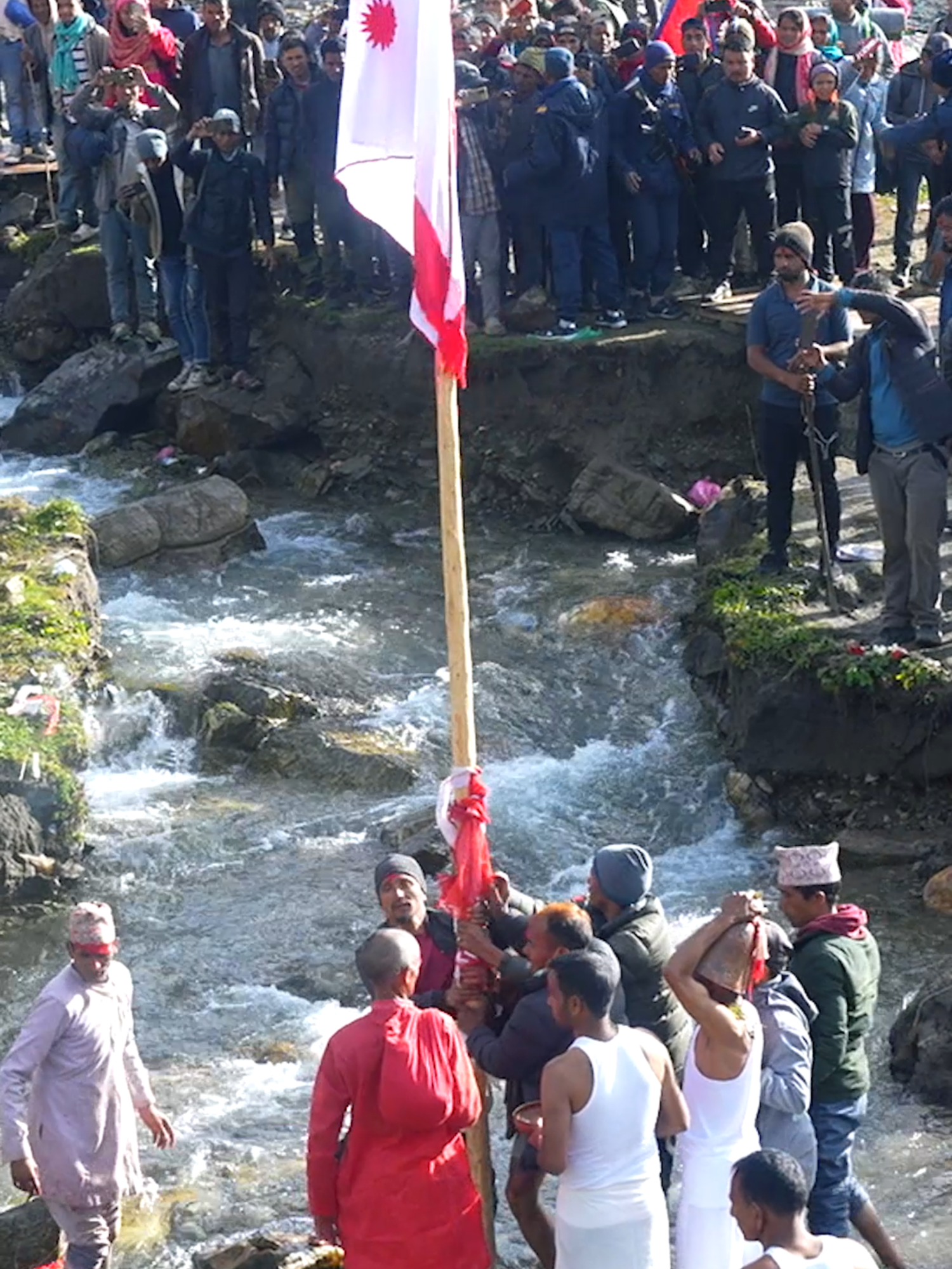 Feel the divine energy of Badimalika as the sacred Tago of Chandannath and Gorakhnath—crafted from a single tree—unite at Triveni Dham. A powerful moment where faith, nature, and tradition come together. #Badimalika #TriveniDham #Bajura #SpiritualNepal #WildBajura #FarWestNepal #Chandannath #Gorakhnath #TagoYatra #HiddenHimalayas
