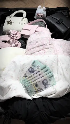 Nói gì giờ ? 