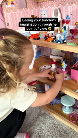 This episode of Bluey is called…SAY CHEESE! 📸😋 #toddler #imagination #play #bluey #kids #motherhood 