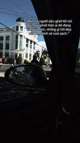 Mình rất ghét bị lừa dối..