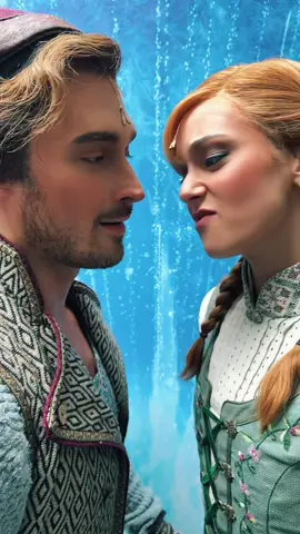 Auf die Schuhgröße kommt es nicht an #eiskönigin #frozen #frozenmusical #annaandkristoff #facetoface @Deike Darrelmann 