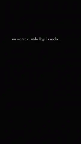 cuando por la noche vas manejando y suena este tema....