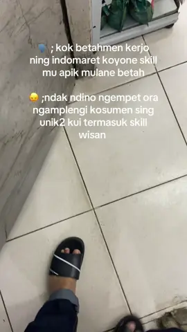 Kadang lucu ae ngerti antri sempet2 e nekokne promo sak mbarang mbarang 😭😭#promomakangajian #fypage #indomarettiktok #fypシ゚viral🖤tiktok #fypシ゚ #masukberanda #jakartakeras #retail #indomarethitz #jowostory #jowopride #ternosontek #sopirtruck #indomaret #fypdong 