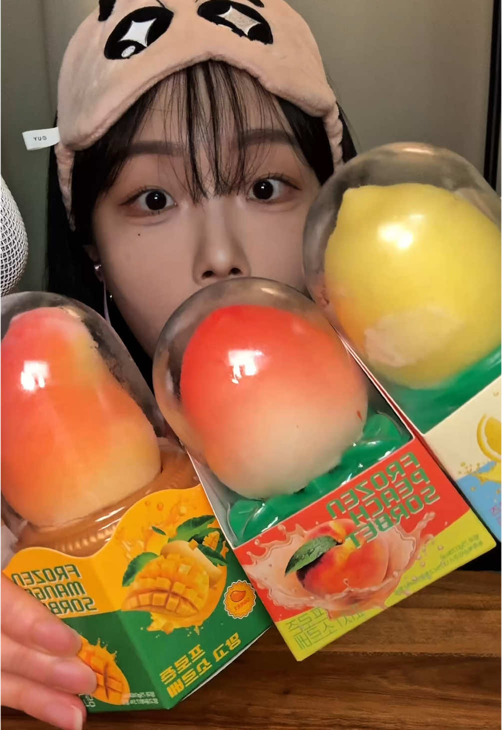 해외에서 유행하는 과일 아이스크림이 편의점에?  🍦구매처 : GS25 #과일소르베 #아이스크림 #먹방asmr #ticktokviral #mukbangasmr ##야식추천##먹방##먹방틱톡##mukbangers##먹방유튜버##먹방유튜버##dessert##디저트먹방##간식추천##asmreatingsounds##mukbang##asmreating##icecream##편의점신상