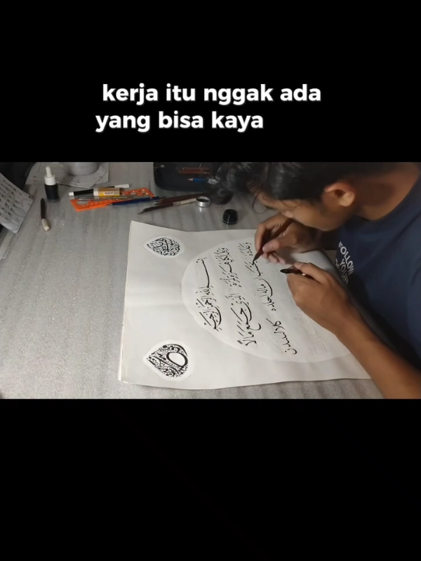 💪😊 #seniman  #senimanindonesia  #senimuda  #seni  #senilukis  💪😊 