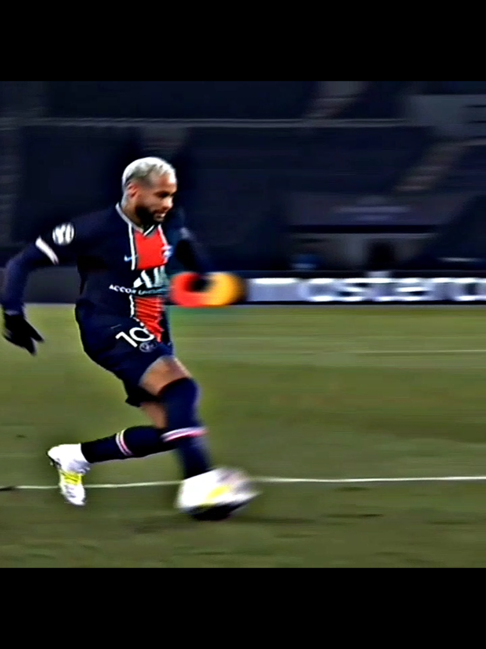 Neymar😯🇧🇷 #neymar #zyxbca #foryoupage #viral #foryou #sneolx 