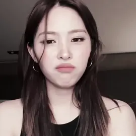 she’s so wife in this live#sh6nryu #itzyedit #shinryujin #ryujinitzy #itzy  cc~strn6scene