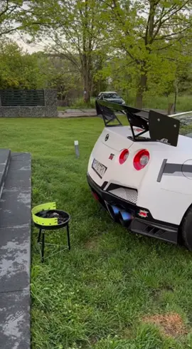 #gtr #fire #bbq 